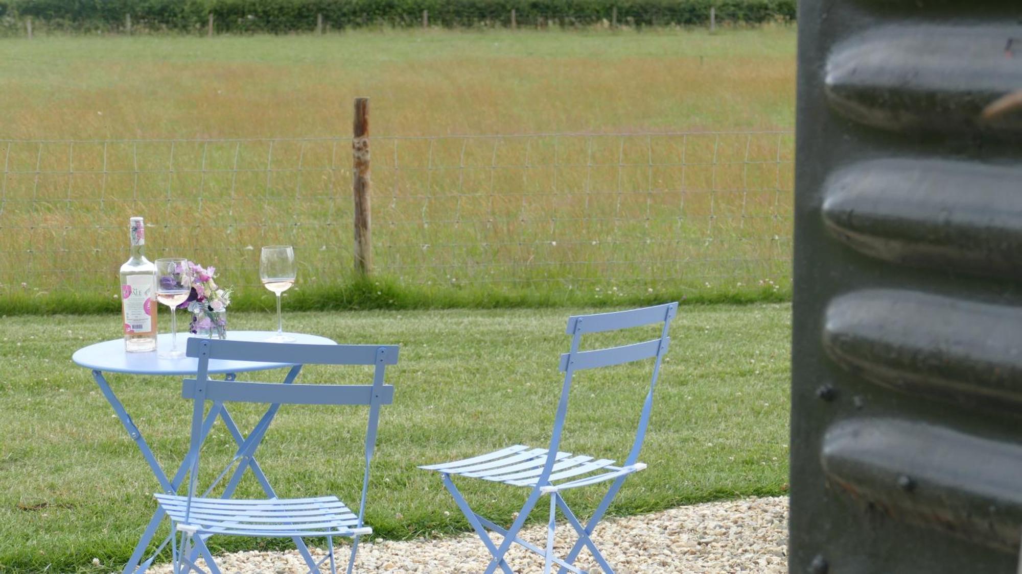Elms Farm Villa Alderton  Exteriör bild